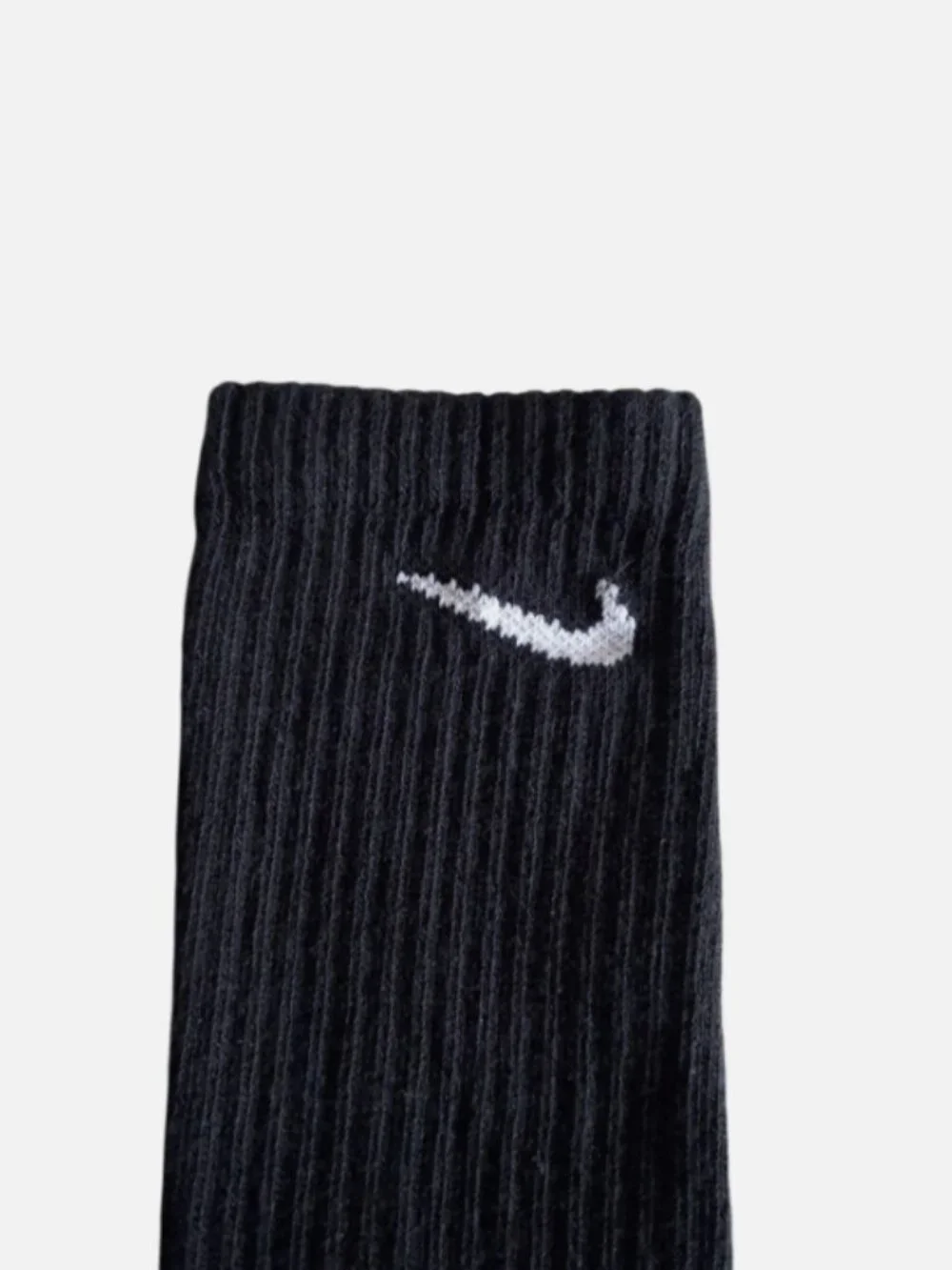 Nike Crew Socks Mid-calf Black Athletic mens size L 8-10 with White Swoosh